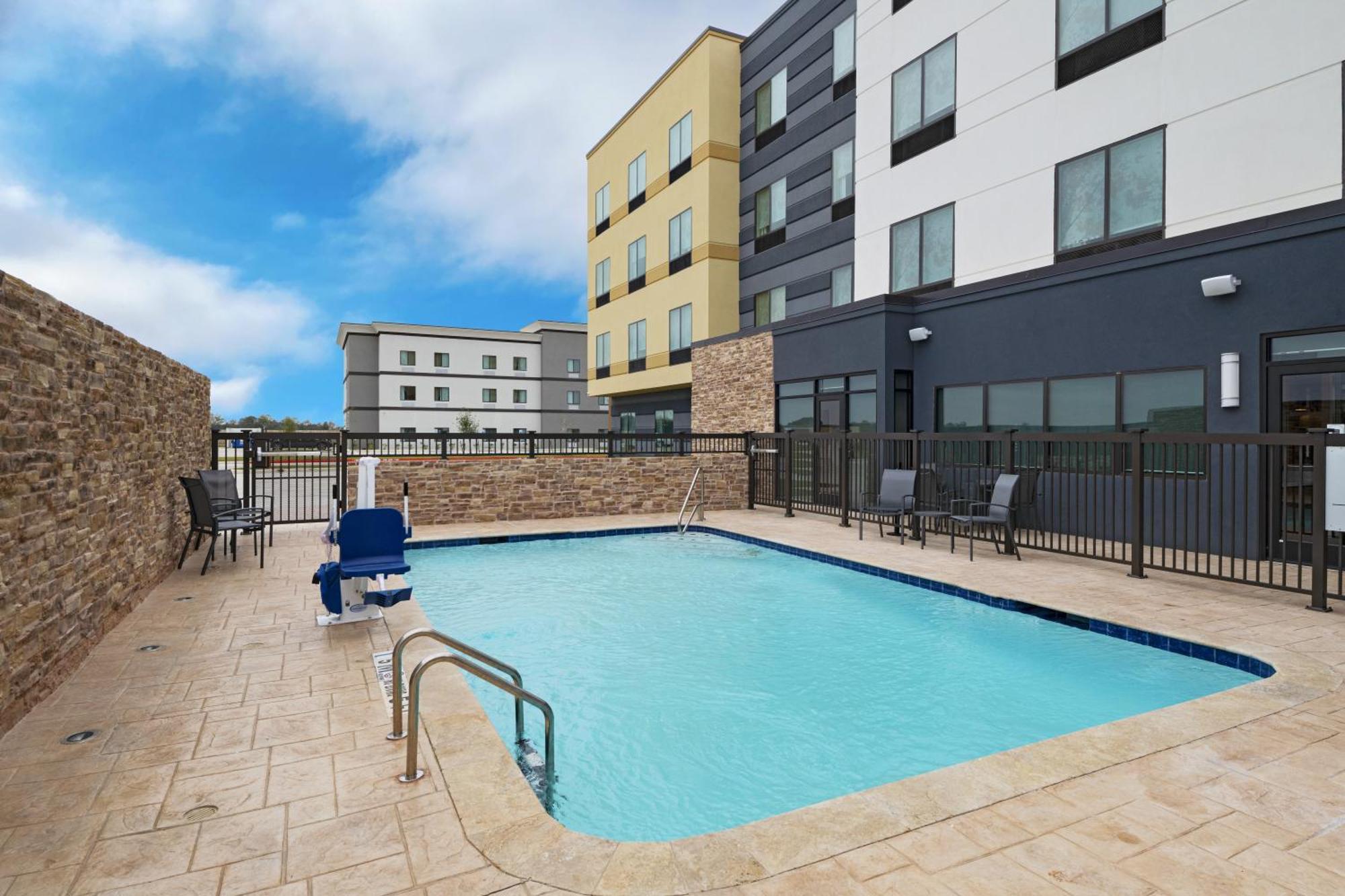 Fairfield By Marriott Inn & Suites Waller Exteriör bild